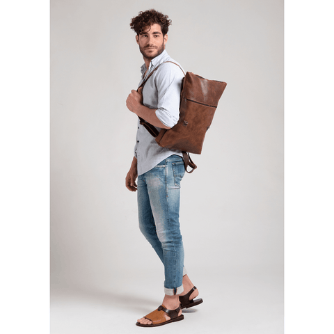 Leather flat rucksack for men