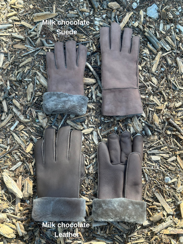 Milk chocolate shearling gloves