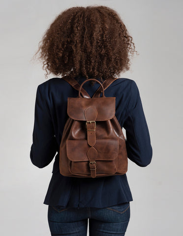 Medium leather backpack "Aether"