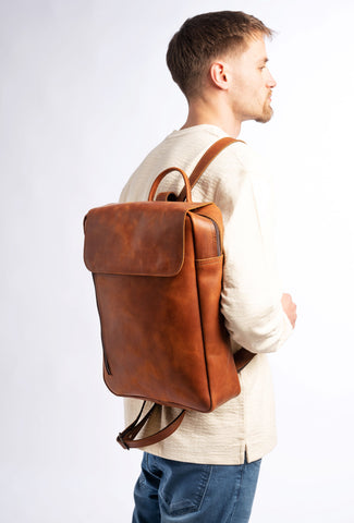 Leather backpack "Pantheon"