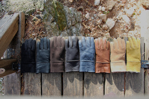 Single seam sheepskin gloves in many colors for women