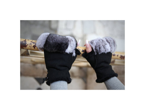 ΓΑΝΤΙΑ ΧΩΡΙΣ ΔΑΧΤΥΛΑ ΜΕ ΓΟΥΝΑ Γυναικεία μαλλί πρόβατο μαύρα χειμωνιάτικα γάντια με ζεστή γούνινη επένδυση